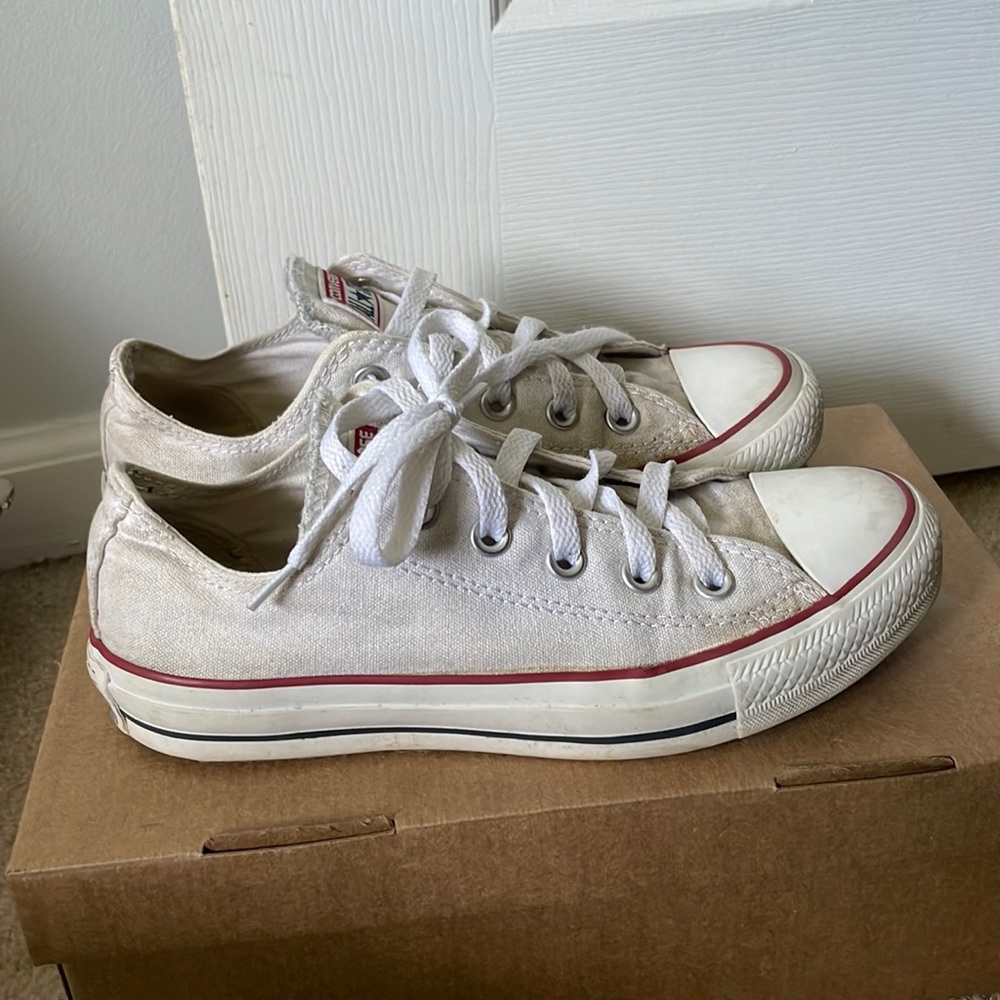 White converse